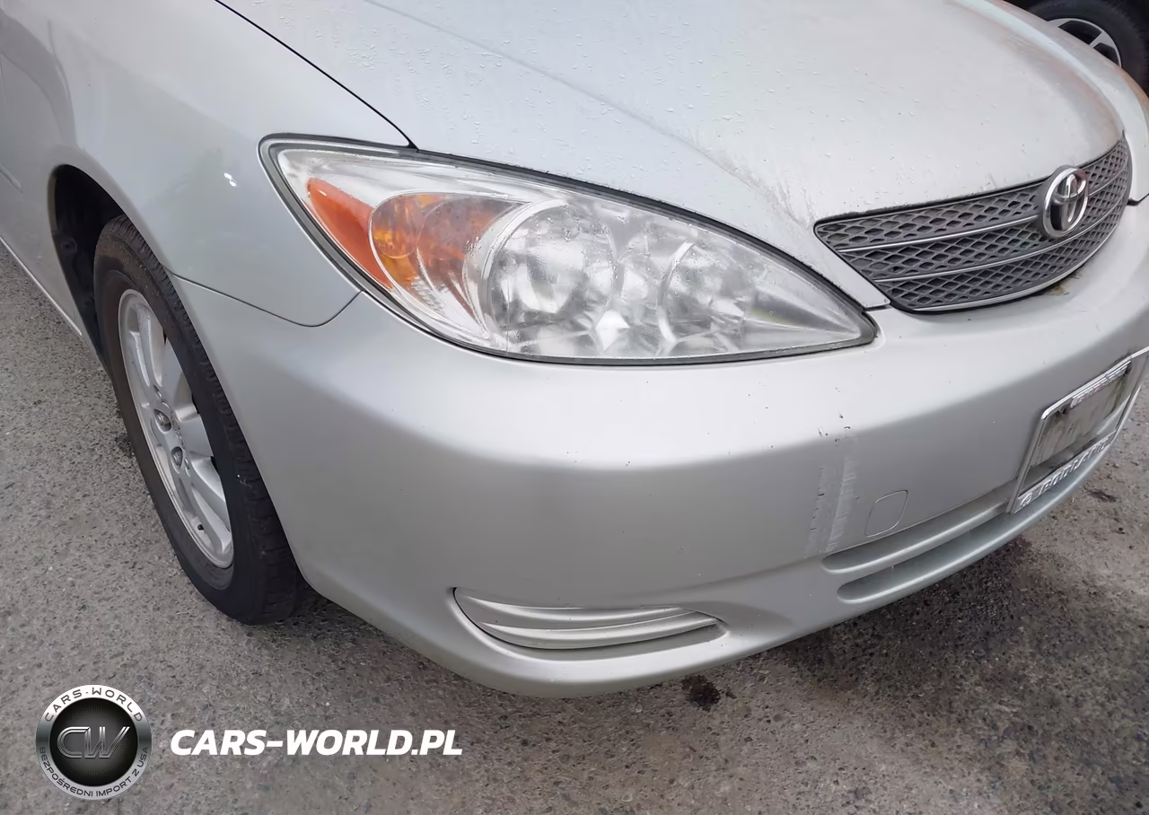2002 Toyota Camry Xle VIN:JTDBE32K320113289 - 13