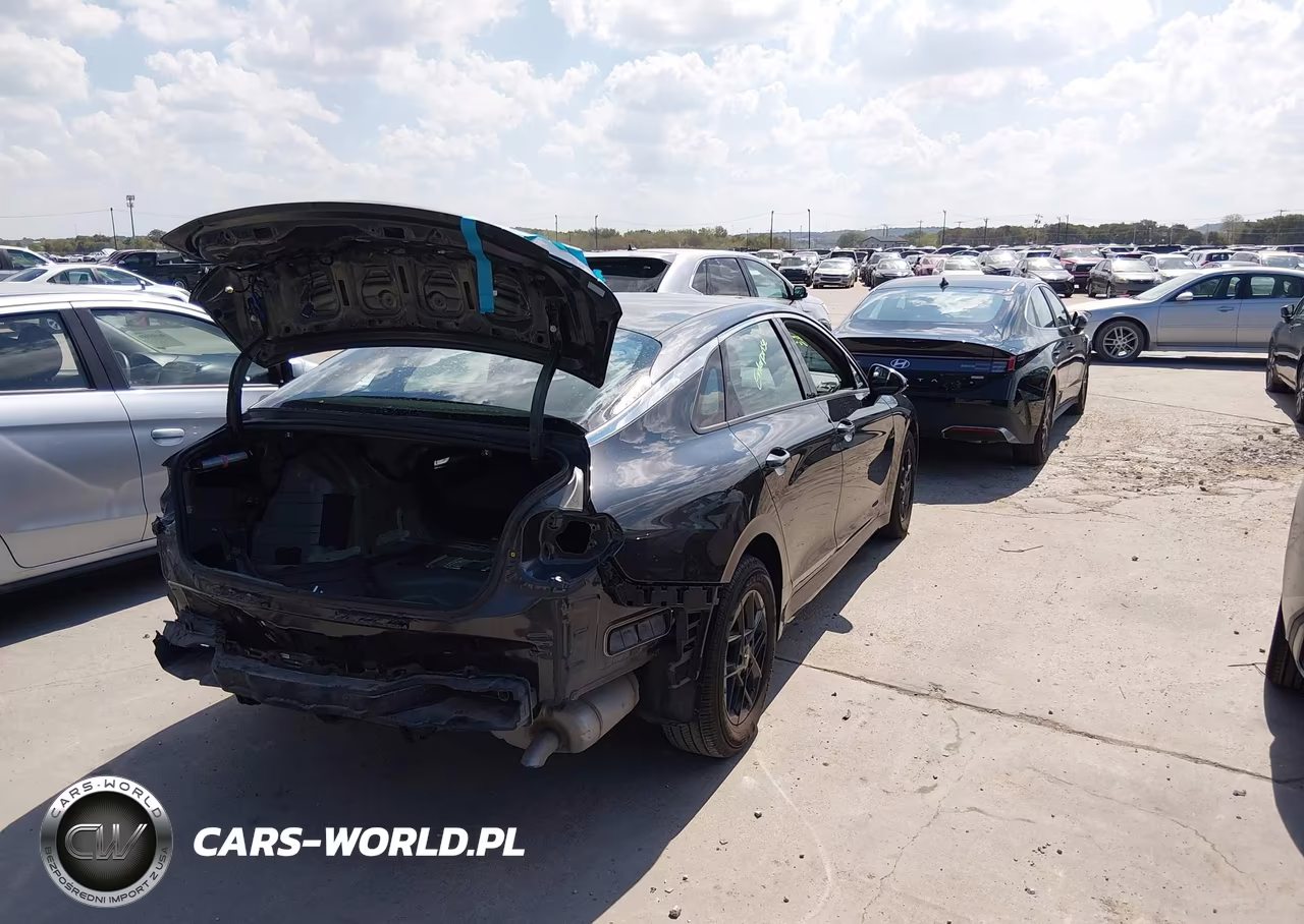 2026 Kia K5 Lxs Fwd VIN:KNAG24J79T5448513 - 4