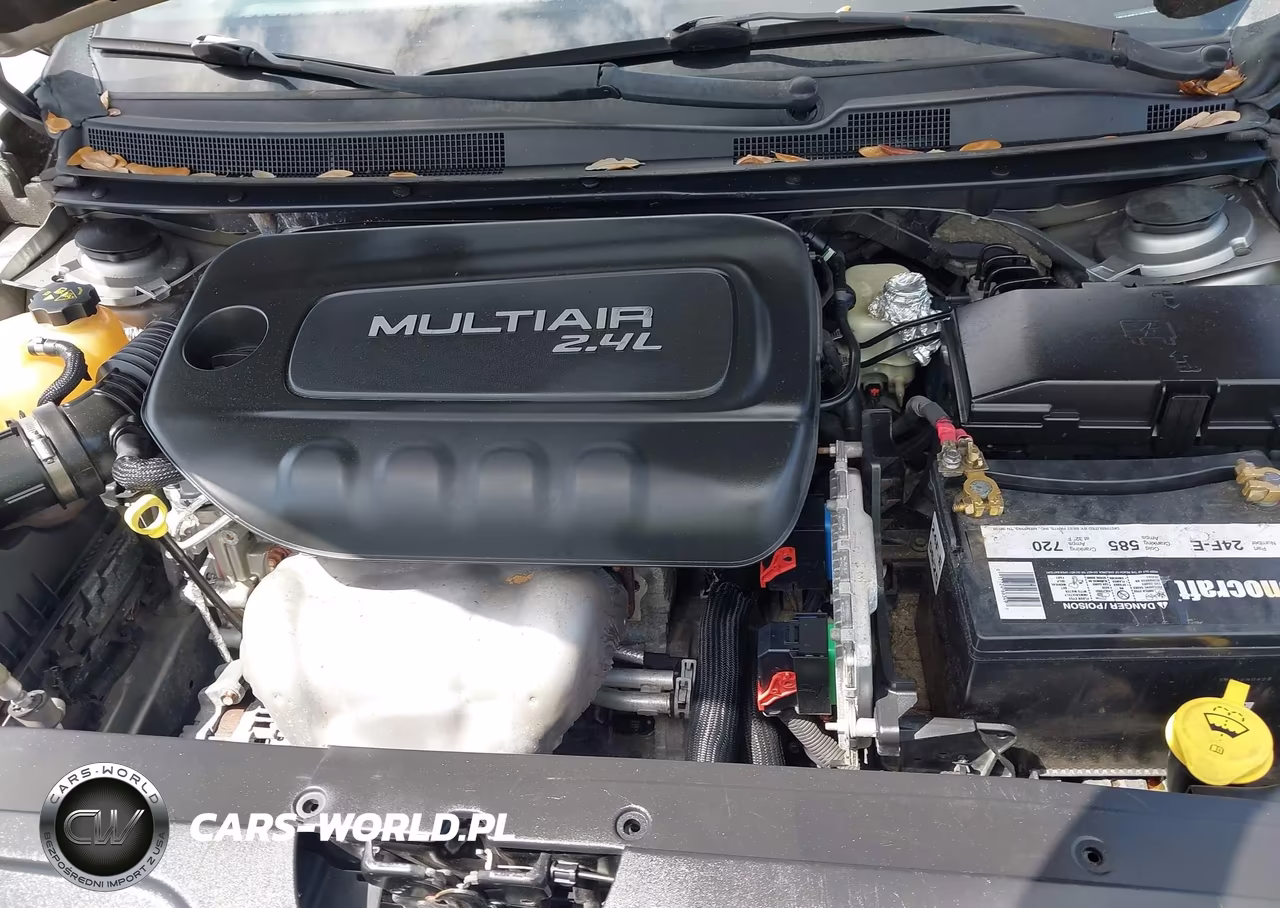 2015 Chrysler 200 Limited VIN:1C3CCCAB5FN679091 - 10