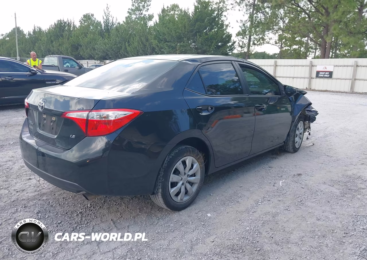 2016 Toyota Corolla Le VIN:5YFBURHE7GP472567 - 4