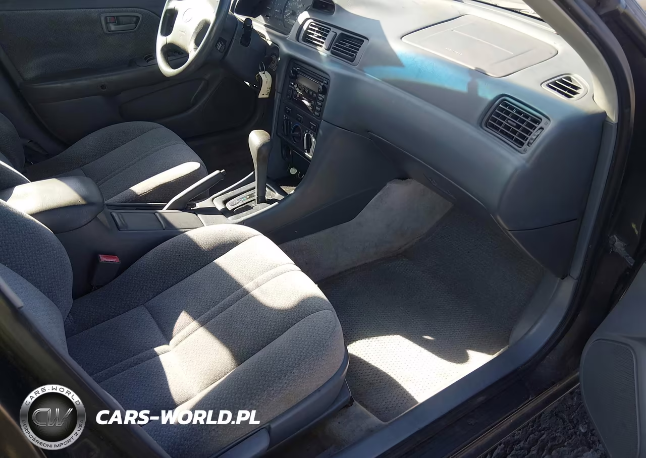 2000 Toyota Camry Le V6 VIN:4T1BF22K6YU942071 - 5
