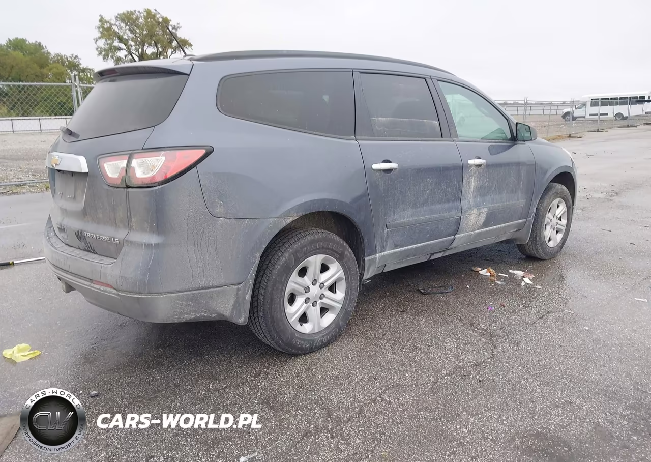 2014 Chevrolet Traverse Ls VIN:1GNKRFED9EJ304031 - 4