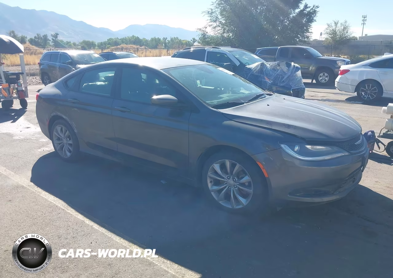 2015 Chrysler 200 S VIN:1C3CCCBB0FN682396 - 1