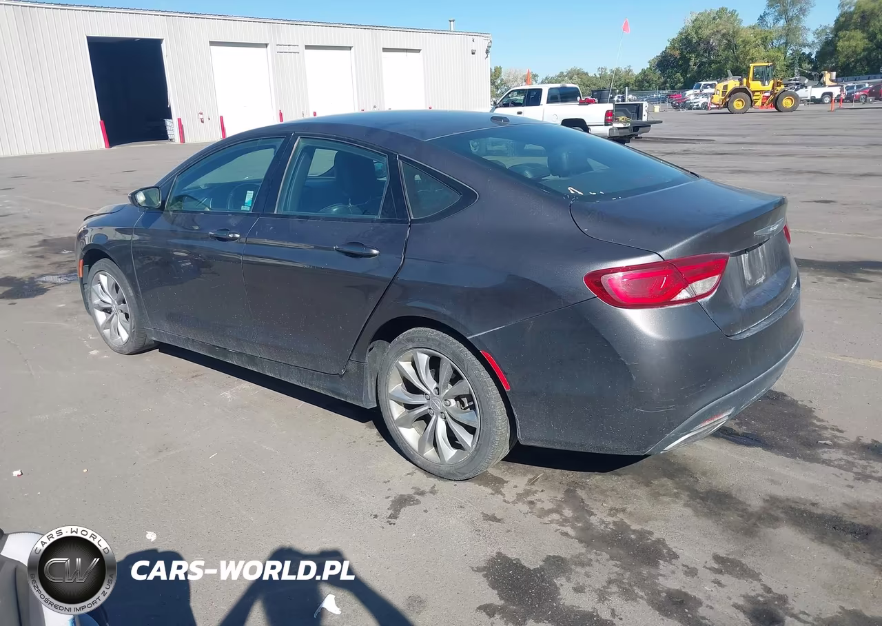 2015 Chrysler 200 S VIN:1C3CCCBB0FN682396 - 3