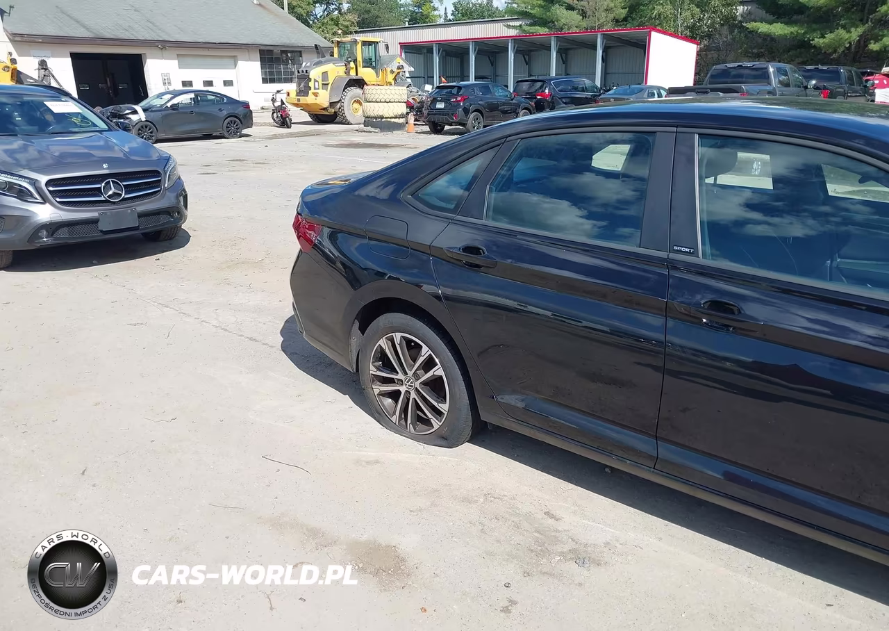 2024 Volkswagen Jetta 1.5T Sport VIN:3VWBM7BU6RM074505 - 6