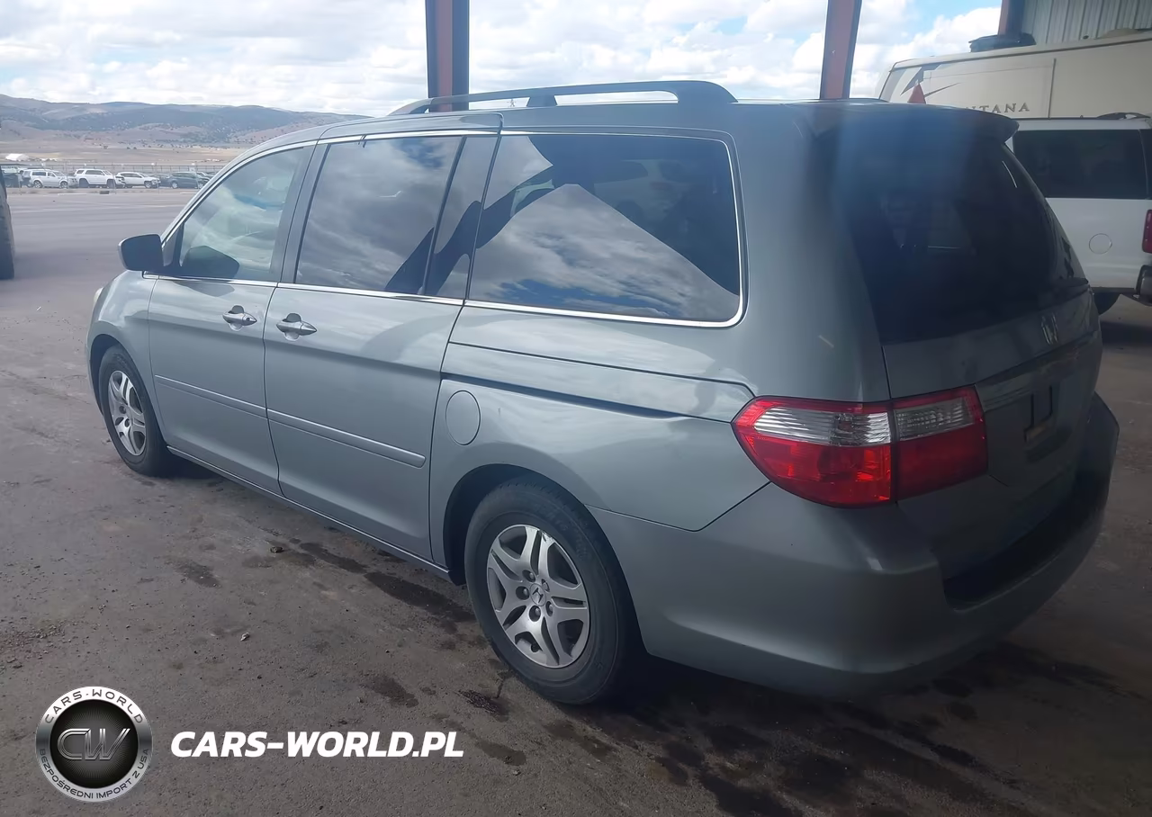 2005 Honda Odyssey Ex-L VIN:5FNRL38665B046188 - 3
