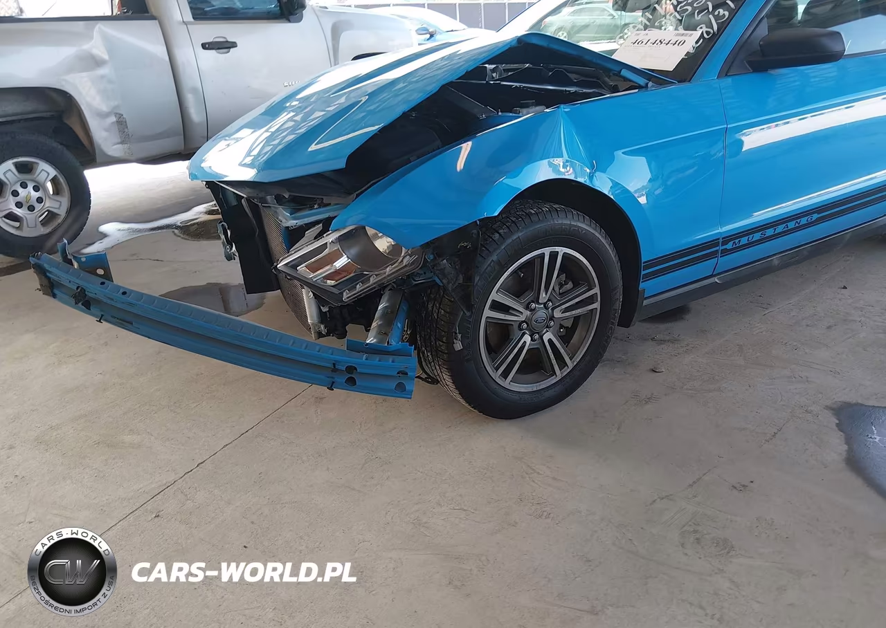 2012 Ford Mustang V6 Premium VIN:1ZVBP8EM0C5282952 - 6