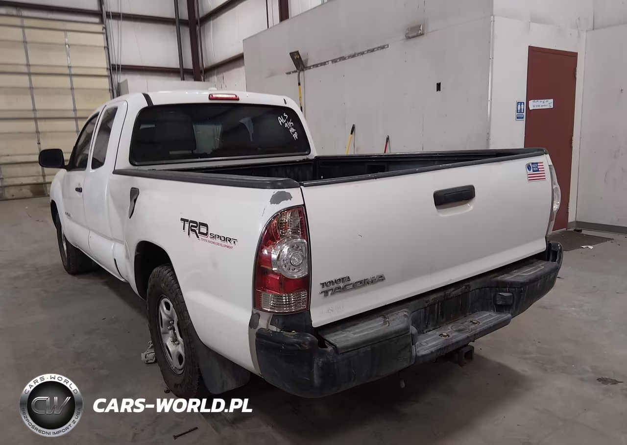 2010 Toyota Tacoma VIN:5TETX4CN3AZ680856 - 3