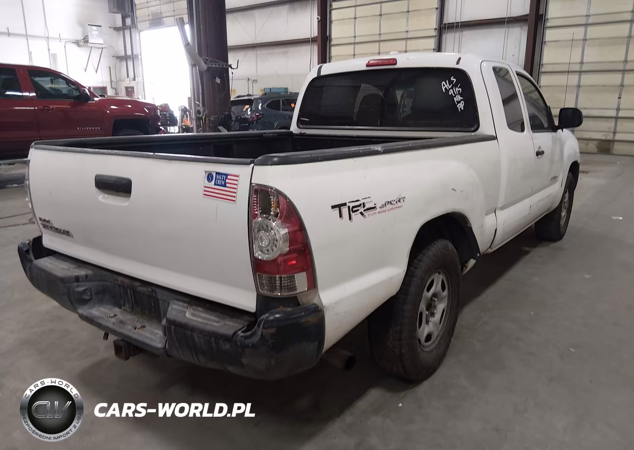 2010 Toyota Tacoma VIN:5TETX4CN3AZ680856 - 4