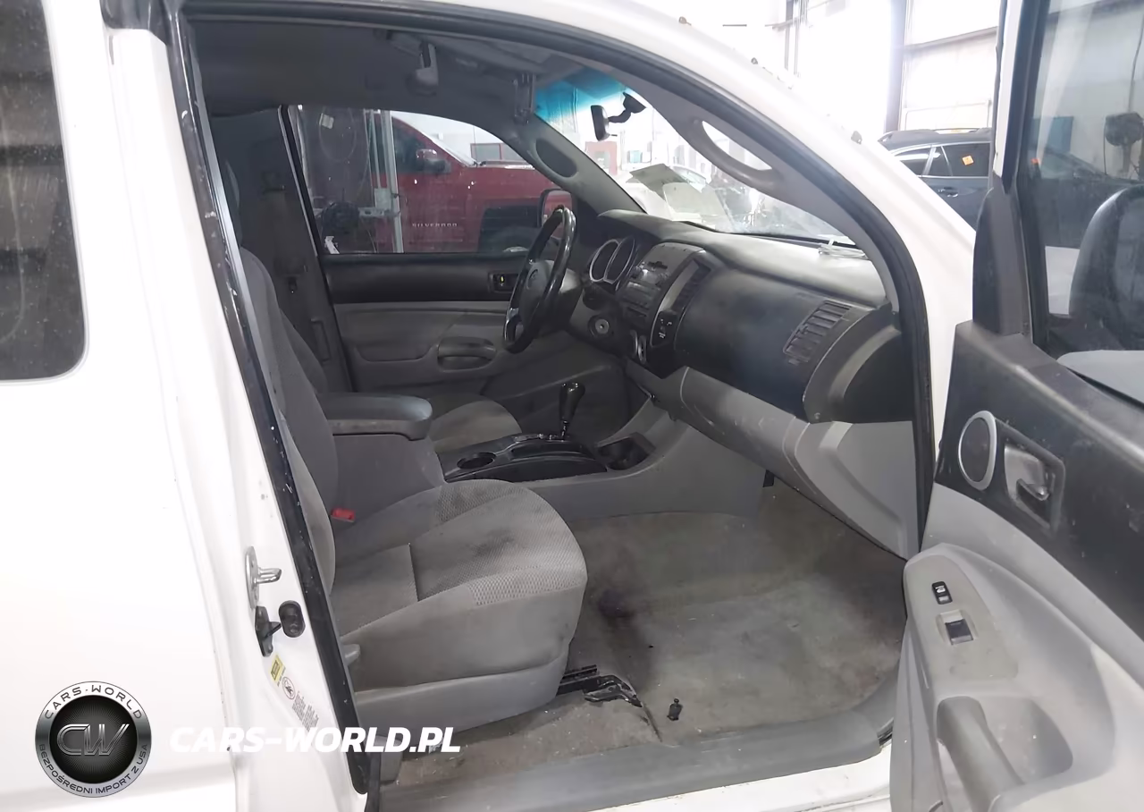 2010 Toyota Tacoma VIN:5TETX4CN3AZ680856 - 5