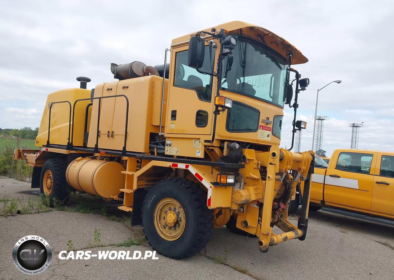 2008 Oshkosh Motor Truck Co. Chassis H – zdjęcie 1 z 17