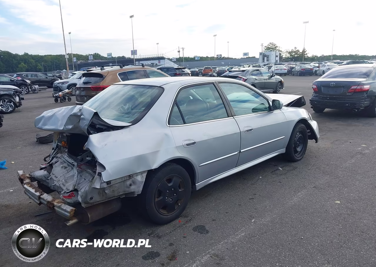 2002 Honda Accord 3.0 Ex VIN:1HGCG16542A080502 - 4
