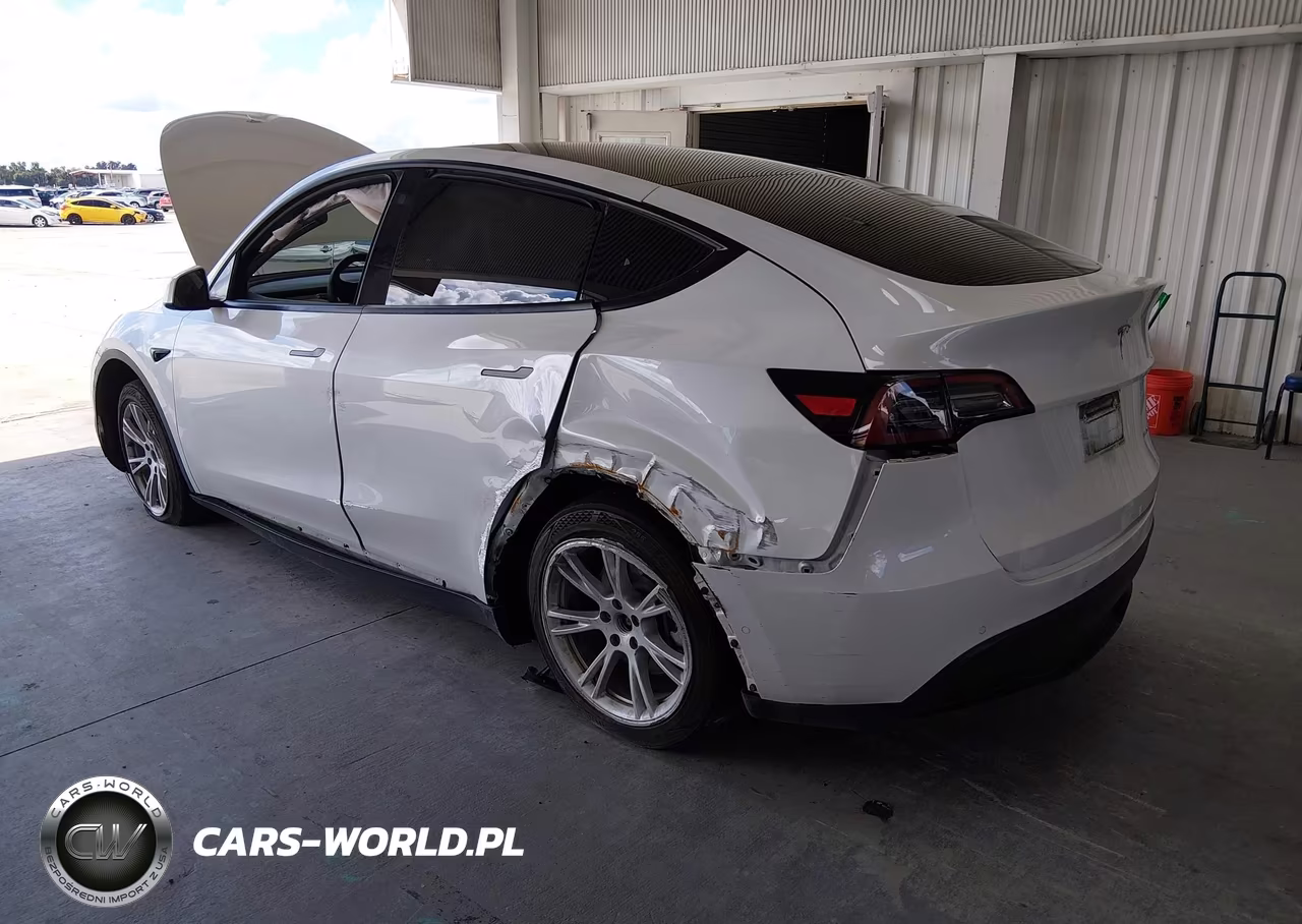 2021 Tesla Model Y Long Range VIN:5YJYGDEE6MF191327 - 3
