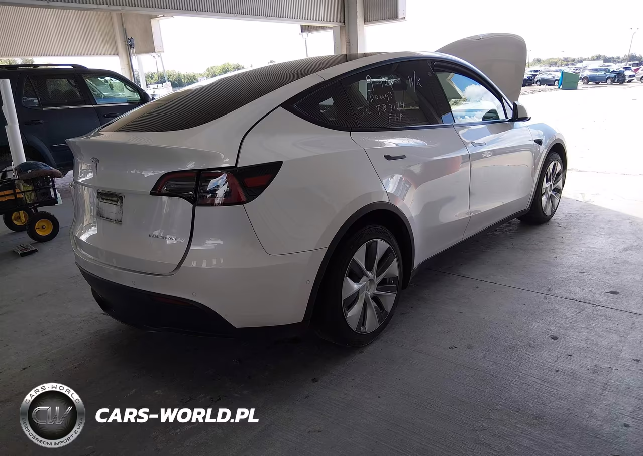 2021 Tesla Model Y Long Range VIN:5YJYGDEE6MF191327 - 4