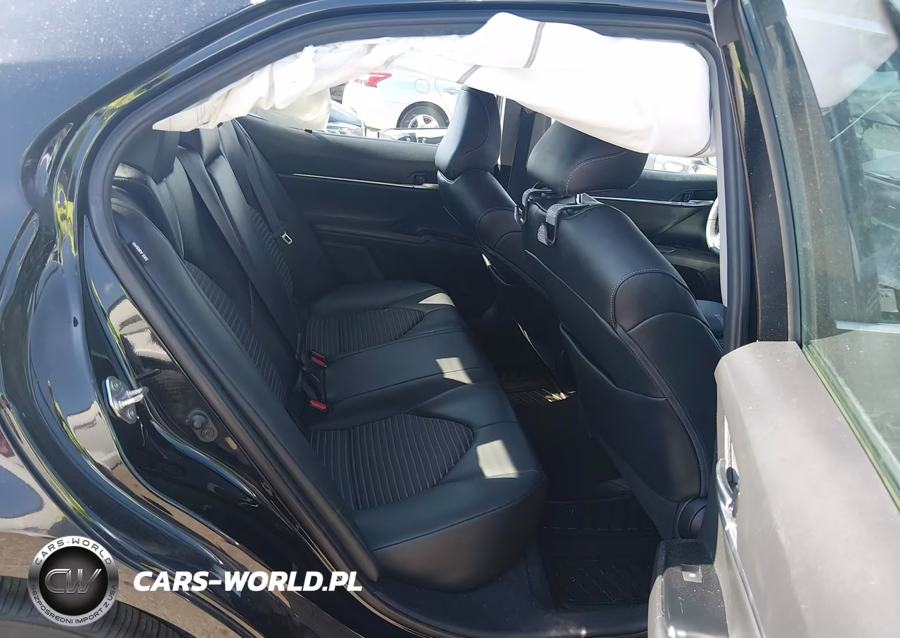 2020 Toyota Camry Se VIN:4T1G11AK6LU382545 - 8