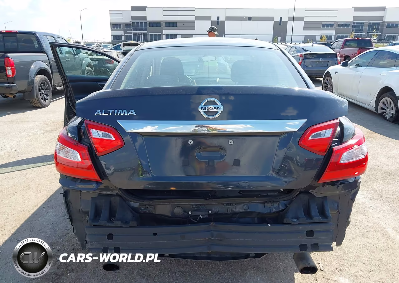 2017 Nissan Altima 2.5 S VIN:1N4AL3AP4HN337848 - 15