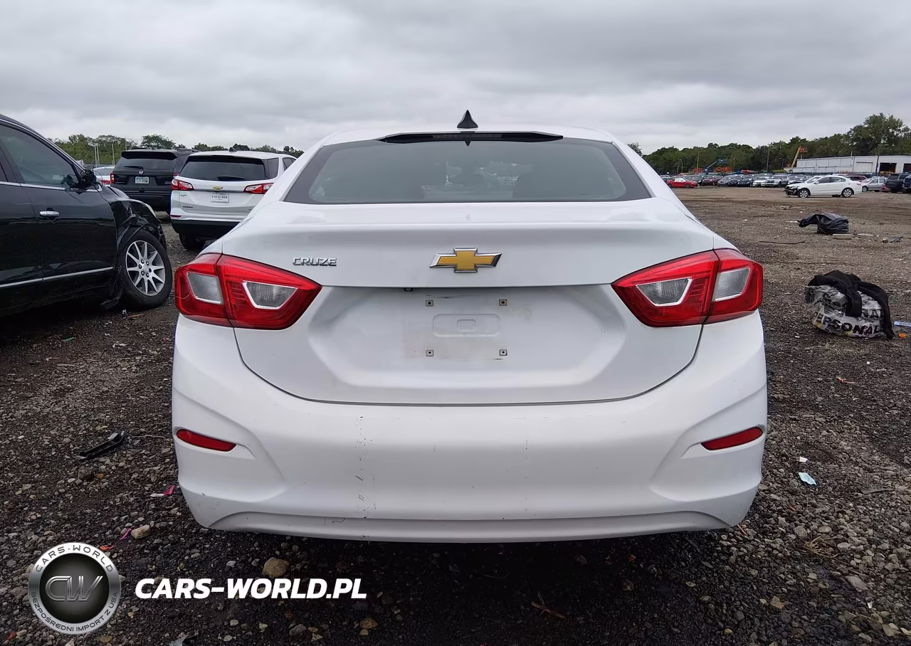 2017 Chevrolet Cruze Ls Auto VIN:1G1BC5SM2H7113893 - 17