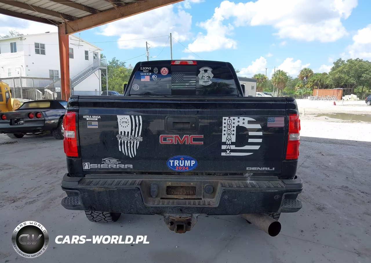 2018 GMC Sierra 2500Hd Denali VIN:1GT12UEY6JF161164 - 16