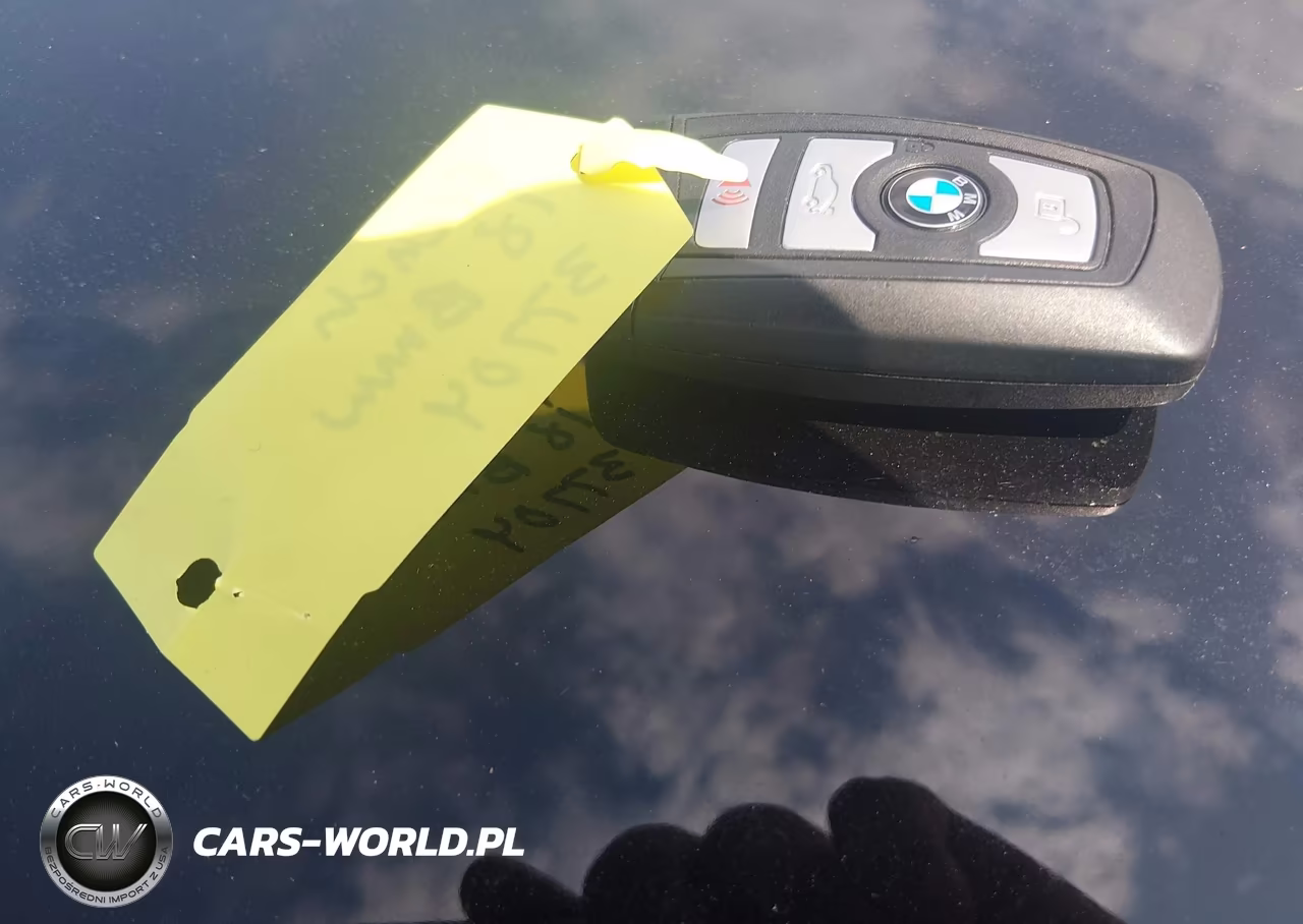 2018 BMW 320I xDrive VIN:WBA8E5G52JNV02237 - 11