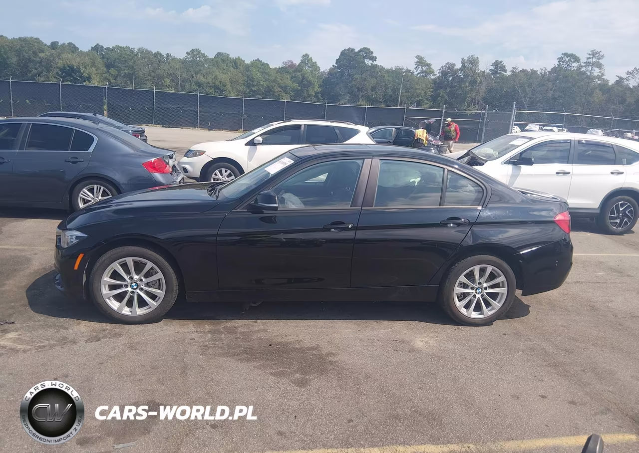 2018 BMW 320I xDrive VIN:WBA8E5G52JNV02237 - 14
