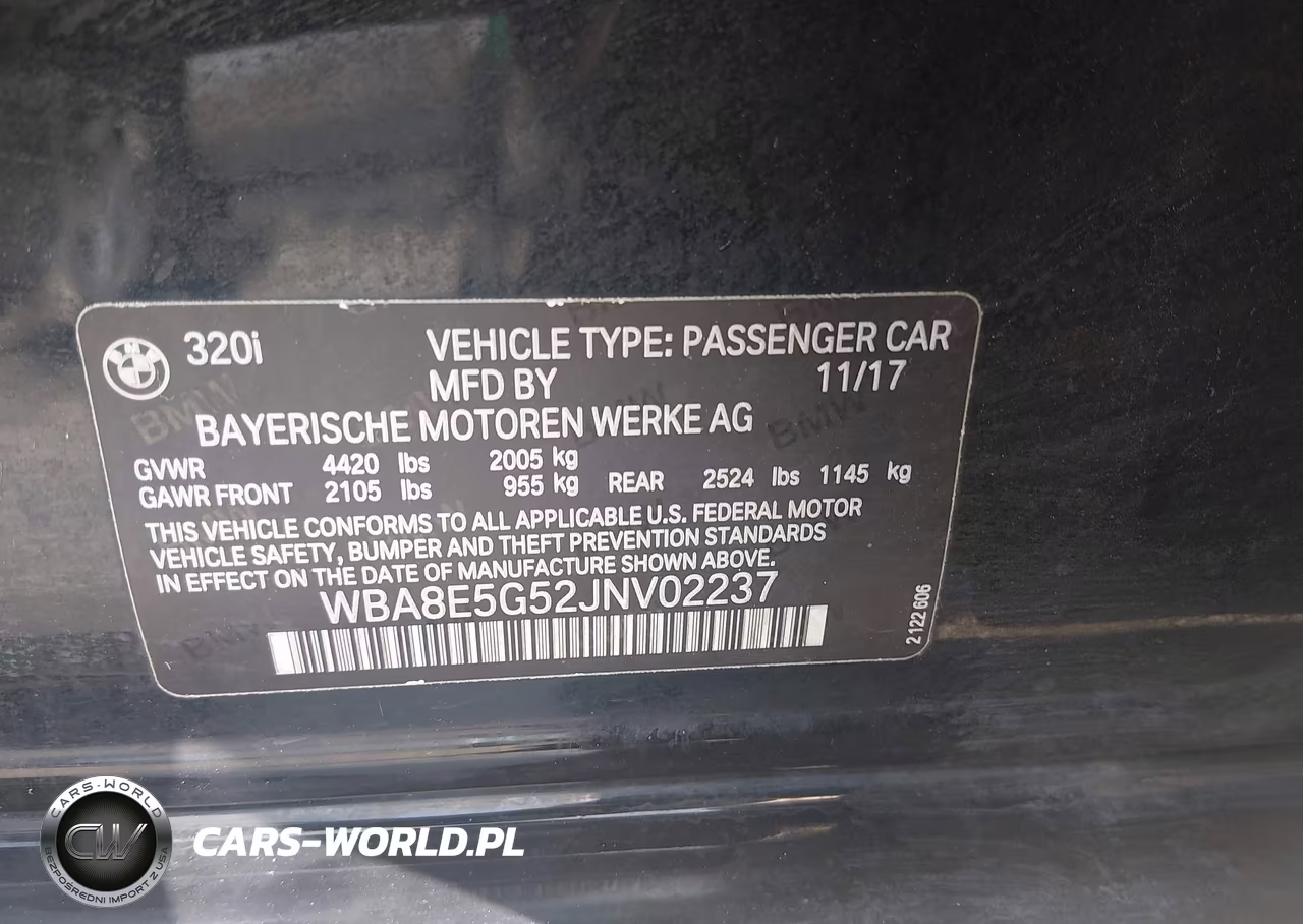 2018 BMW 320I xDrive VIN:WBA8E5G52JNV02237 - 9