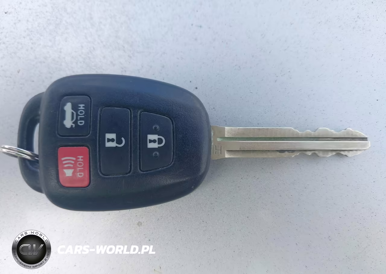 2015 Toyota Corolla S Plus VIN:5YFBURHE6FP349941 - 11