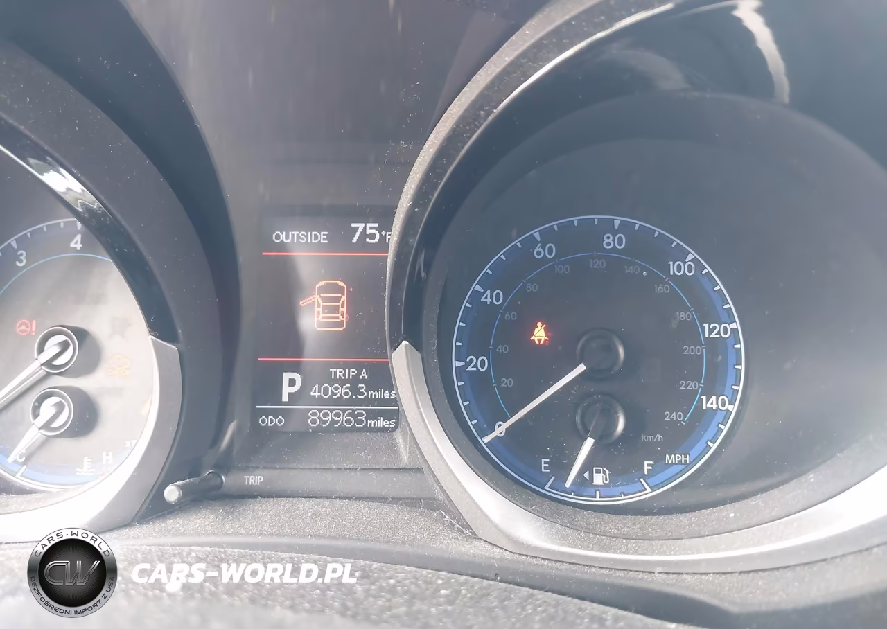 2015 Toyota Corolla S Plus VIN:5YFBURHE6FP349941 - 7