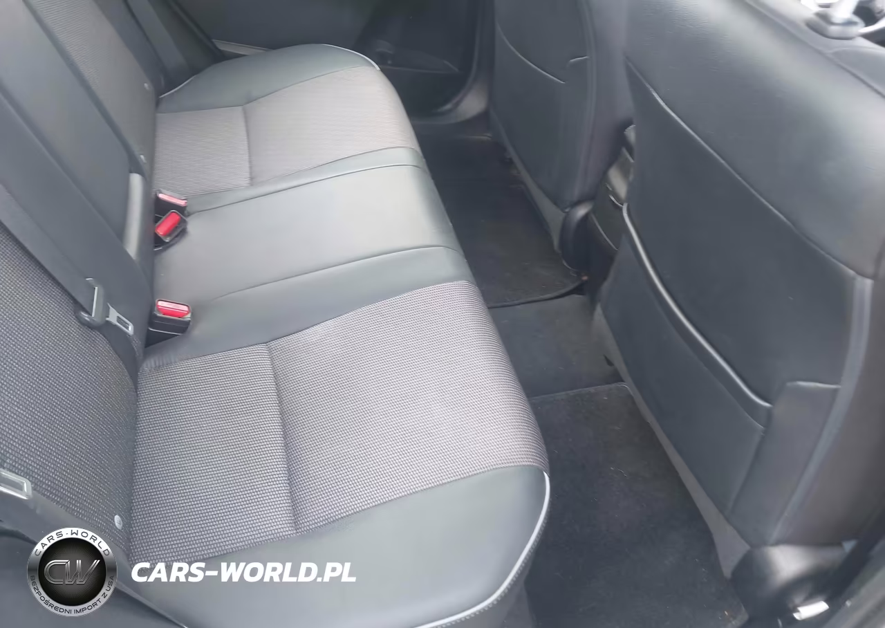 2015 Toyota Corolla S Plus VIN:5YFBURHE6FP349941 - 8