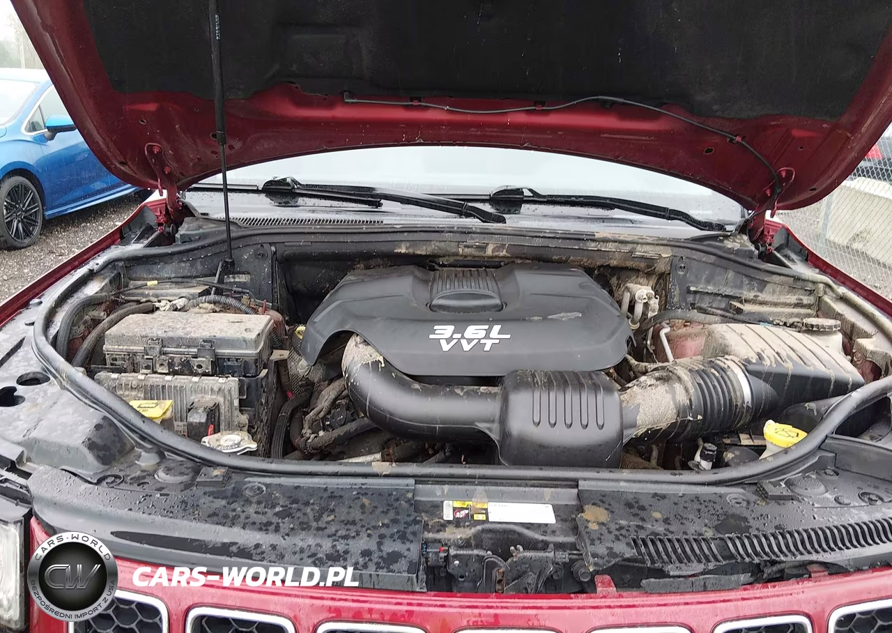 2014 Jeep Grand Cherokee Overland VIN:1C4RJFCG9EC200302 - 10