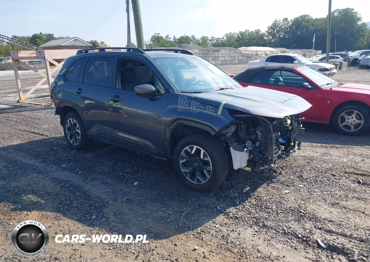 2025 Subaru Forester Premium