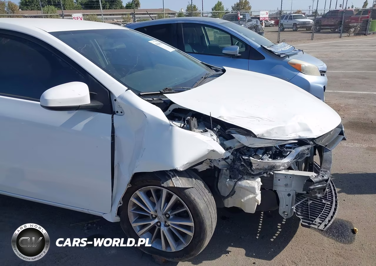 2014 Toyota Corolla Le Plus VIN:5YFBURHE5EP067076 - 13