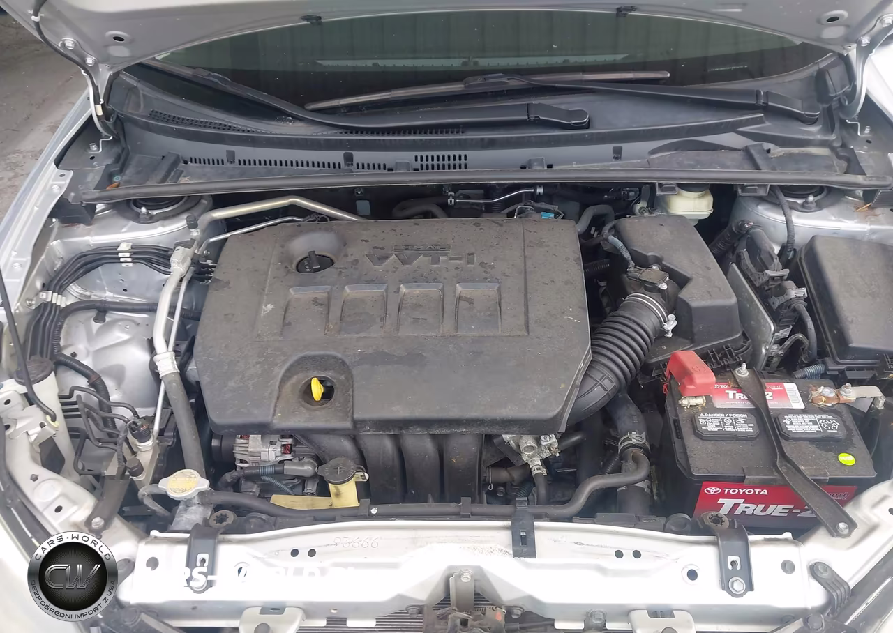 2016 Toyota Corolla S Plus VIN:2T1BURHE0GC663019 - 10