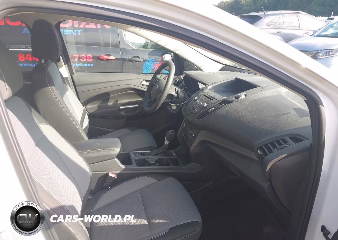 2017 Ford Escape Se VIN:1FMCU0GD3HUE39011 - 5