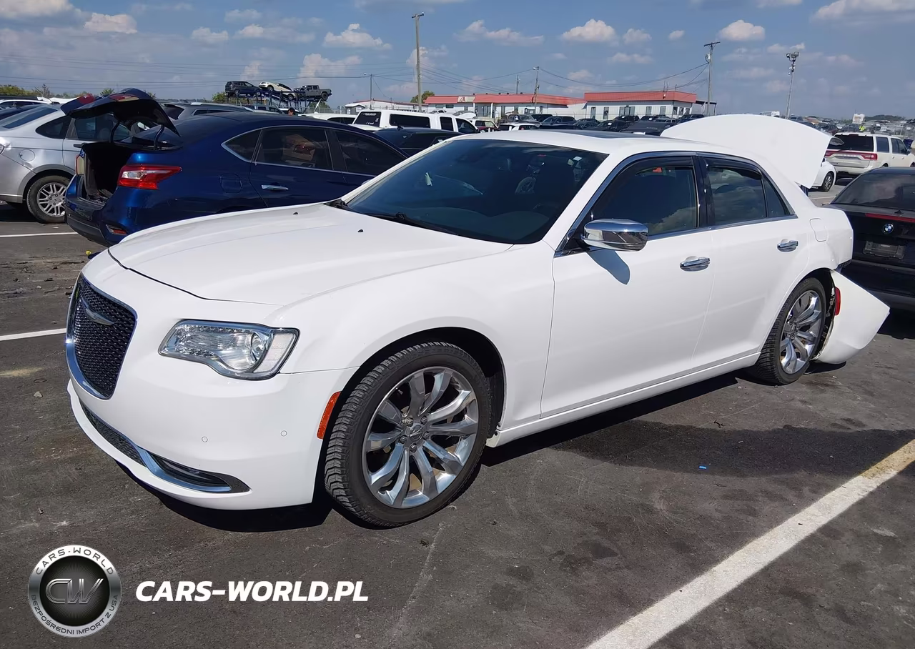 2018 Chrysler 300 Limited VIN:2C3CCAEG1JH120150 - 2