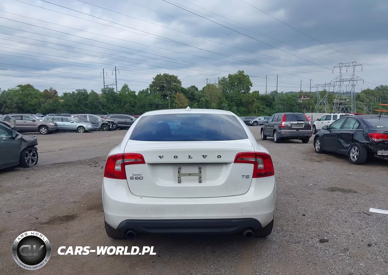 2012 Volvo S60 T5 VIN:YV1622FS2C2132849 - 16