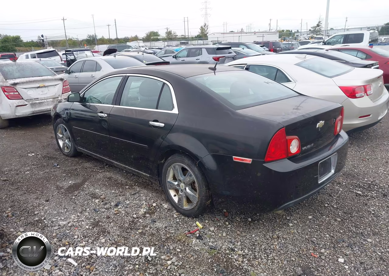 2011 Chevrolet Malibu VIN:1G1ZD5E18BF261945 - 3