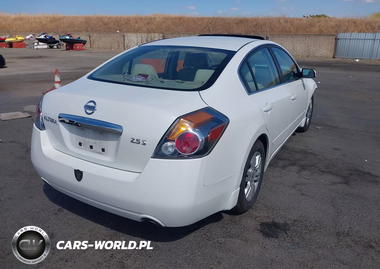 2012 Nissan Altima 2.5 S VIN:1N4AL2AP3CN419749 - 4