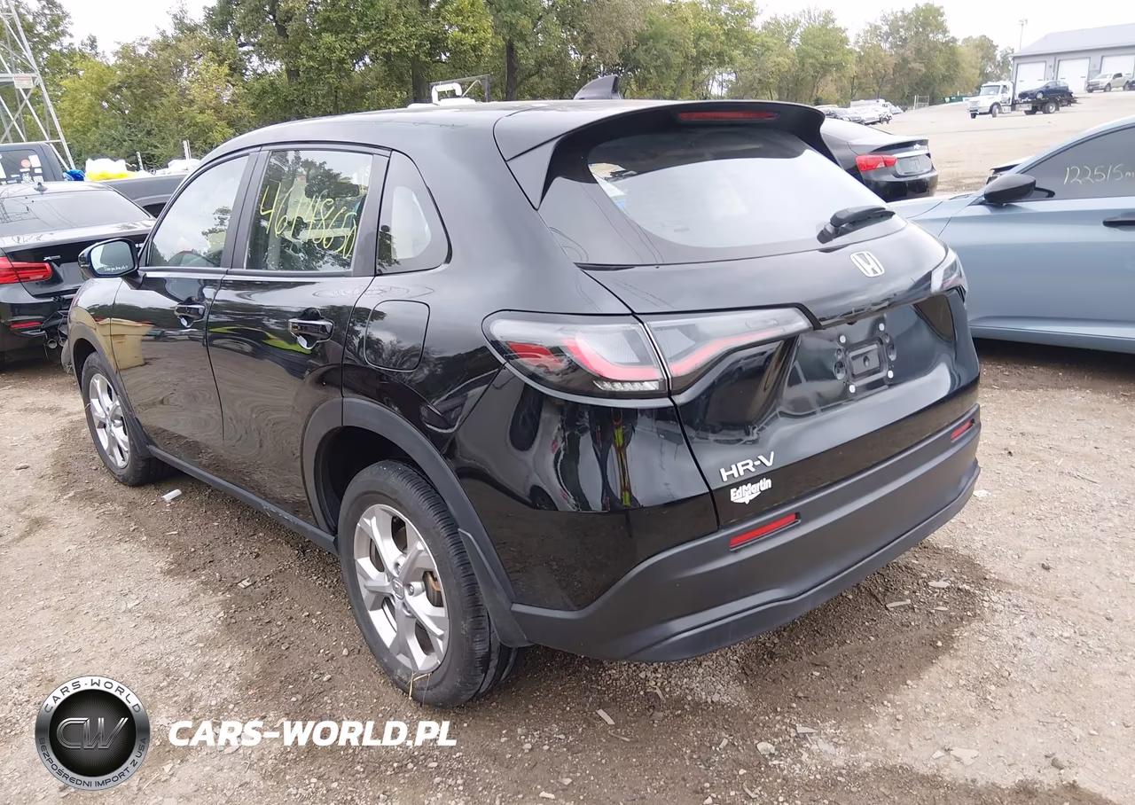 2025 Honda Hr-V Awd Lx VIN:3CZRZ2H36SM717438 - 3
