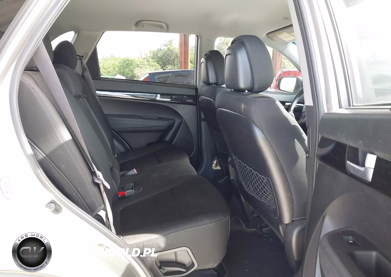 2015 Kia Sorento Lx VIN:5XYKT3A63FG568217 - 8