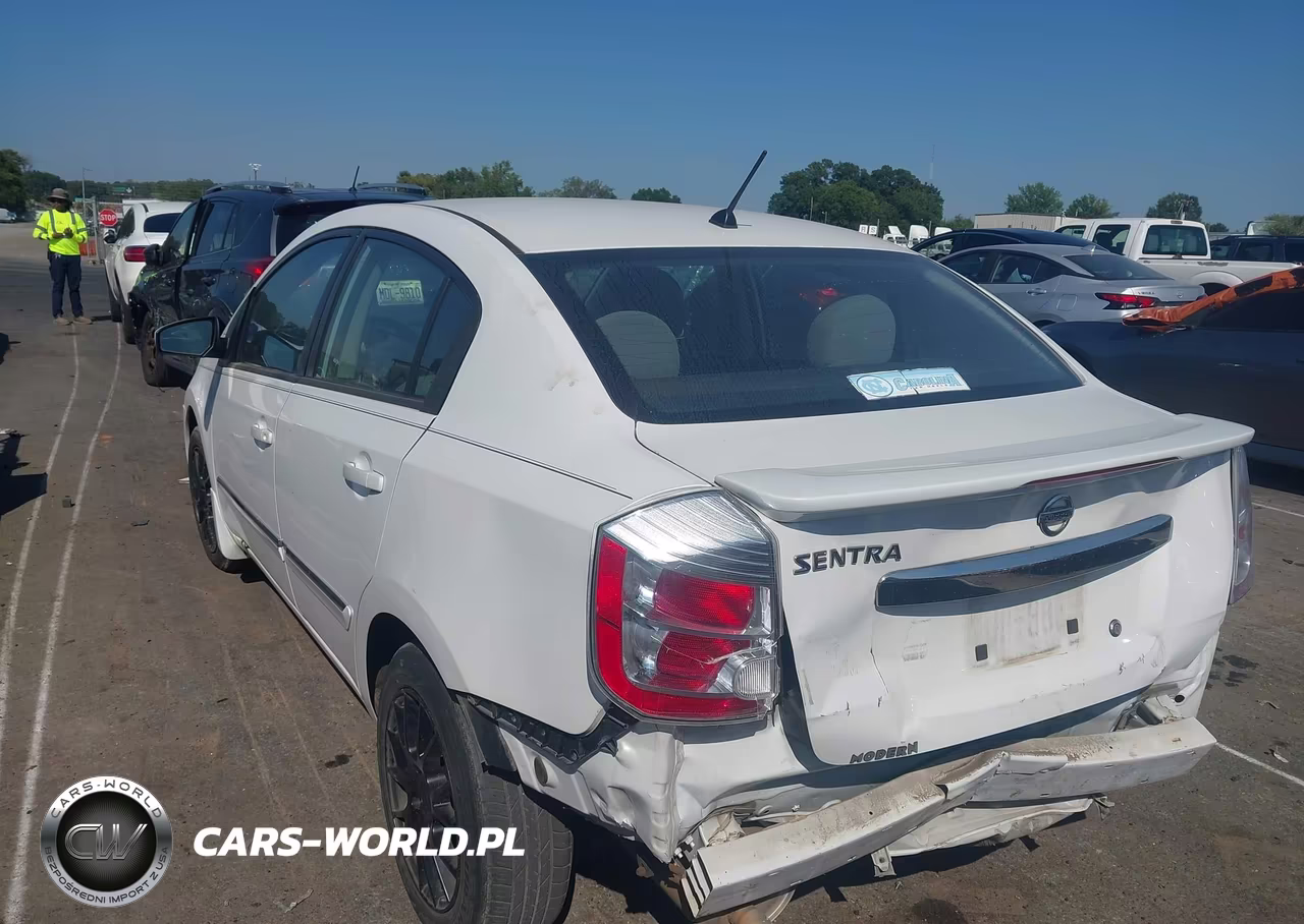 2012 Nissan Sentra 2.0 S VIN:3N1AB6AP5CL667167 - 3