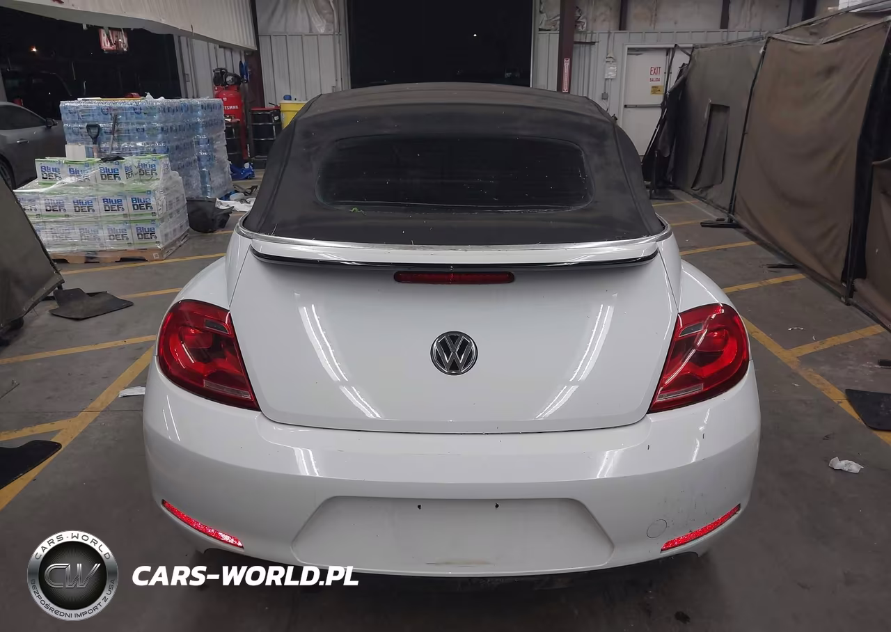 2015 Volkswagen Beetle 1.8T VIN:3VW517ATXFM806614 - 15