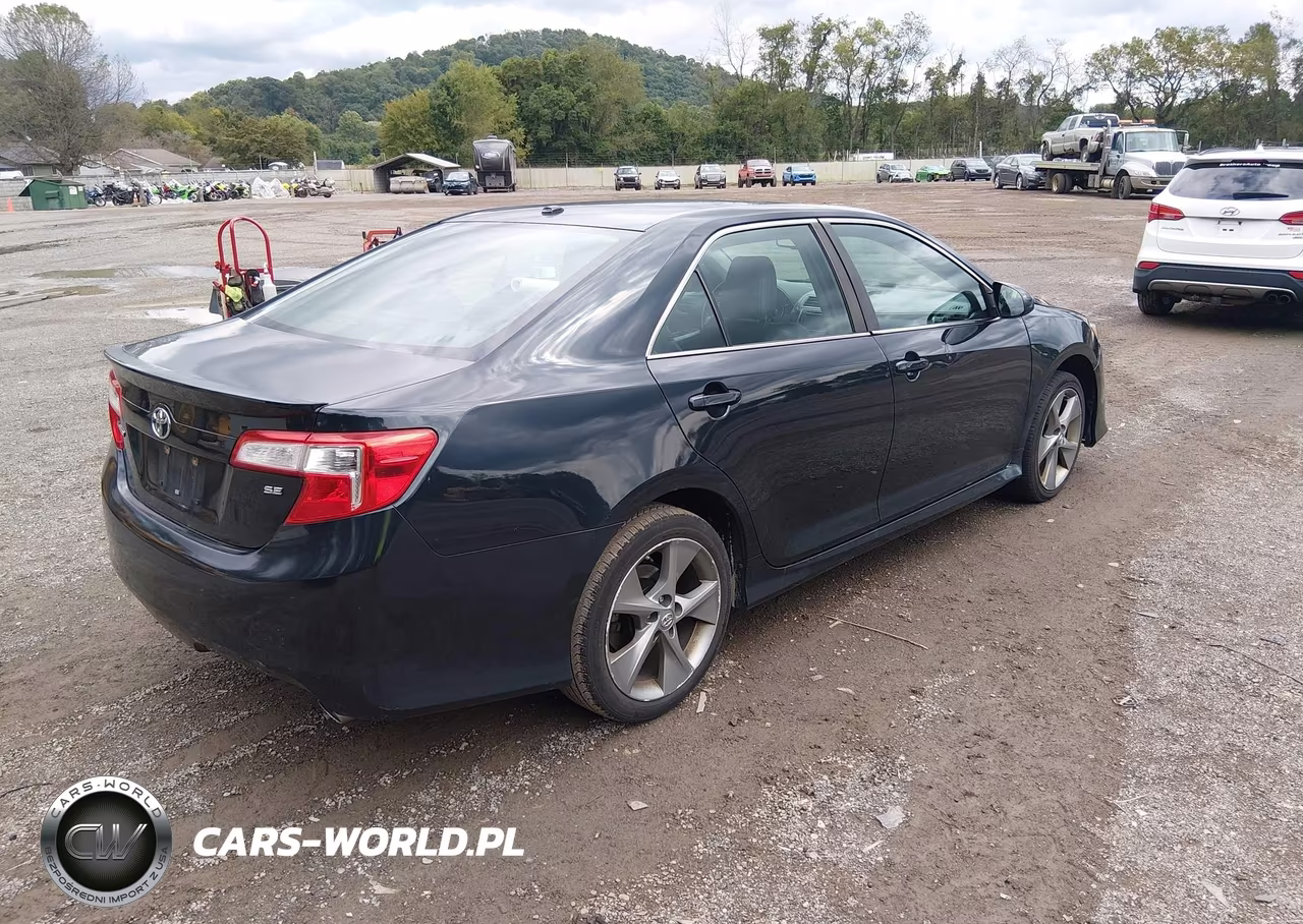 2012 Toyota Camry Se V6 VIN:4T1BK1FK3CU008801 - 4