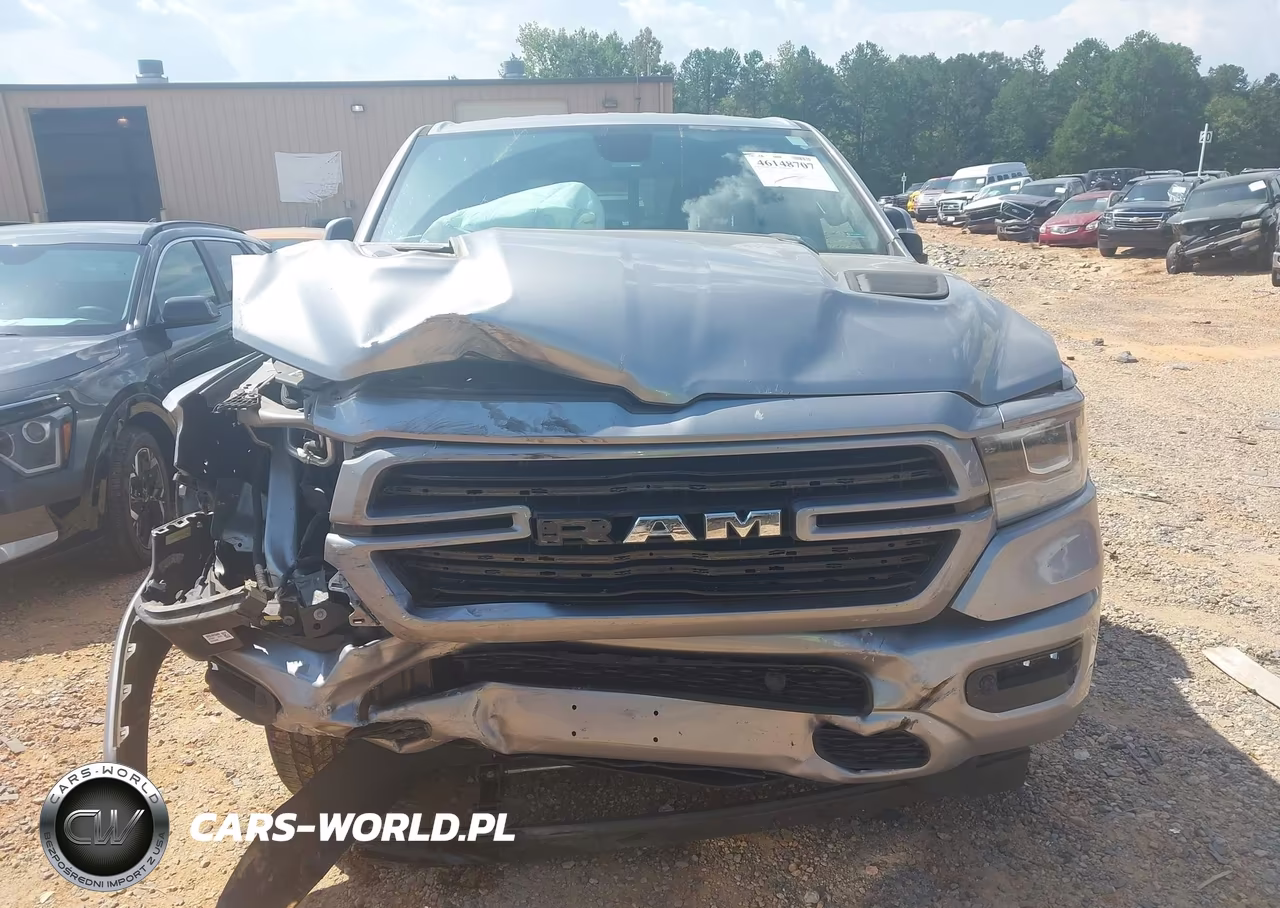 2019 Ram 1500 Laramie 4X4 5'7 Box VIN:1C6RRFJG4KN752079 - 12