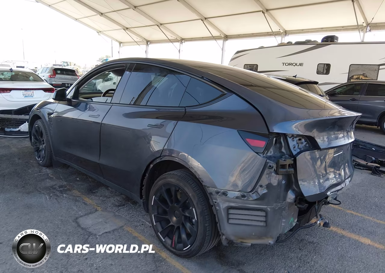 2021 Tesla Model Y Long Range VIN:5YJYGDEE4MF282595 - 3