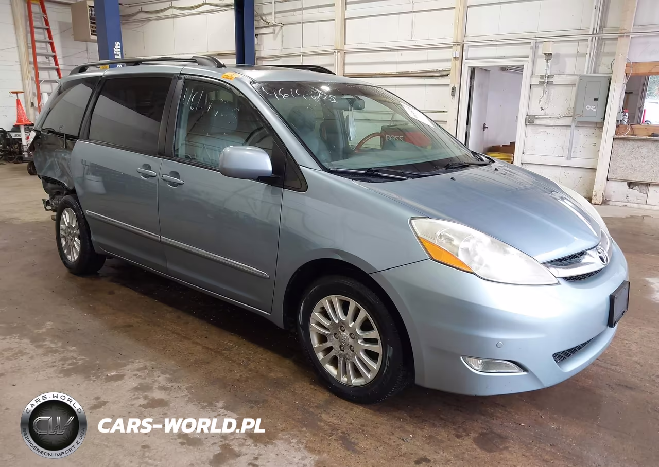 2010 Toyota Sienna Limited – zdjęcie 1 z 16