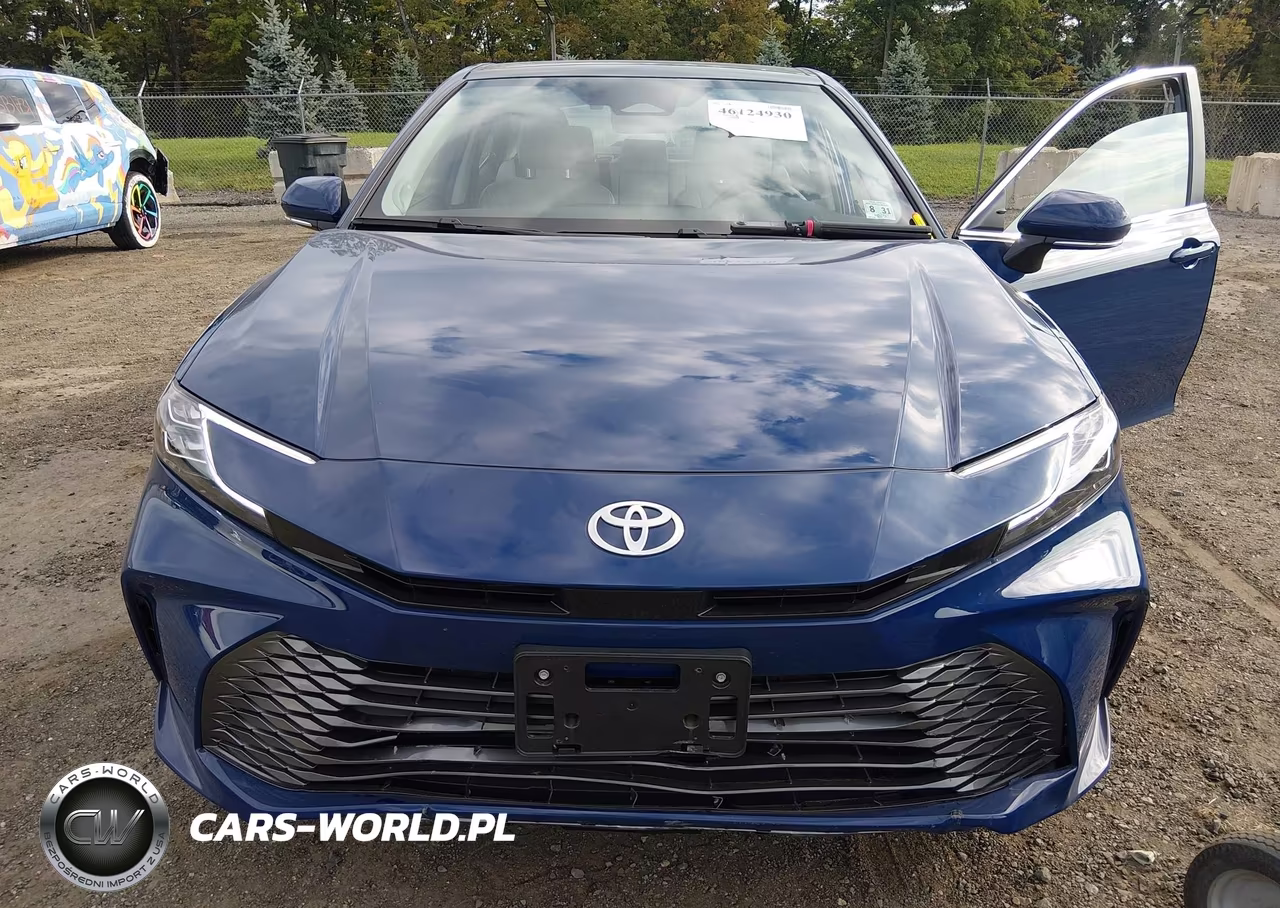 2026 Toyota Camry Xle VIN:4T1DBADK1TU041999 - 6