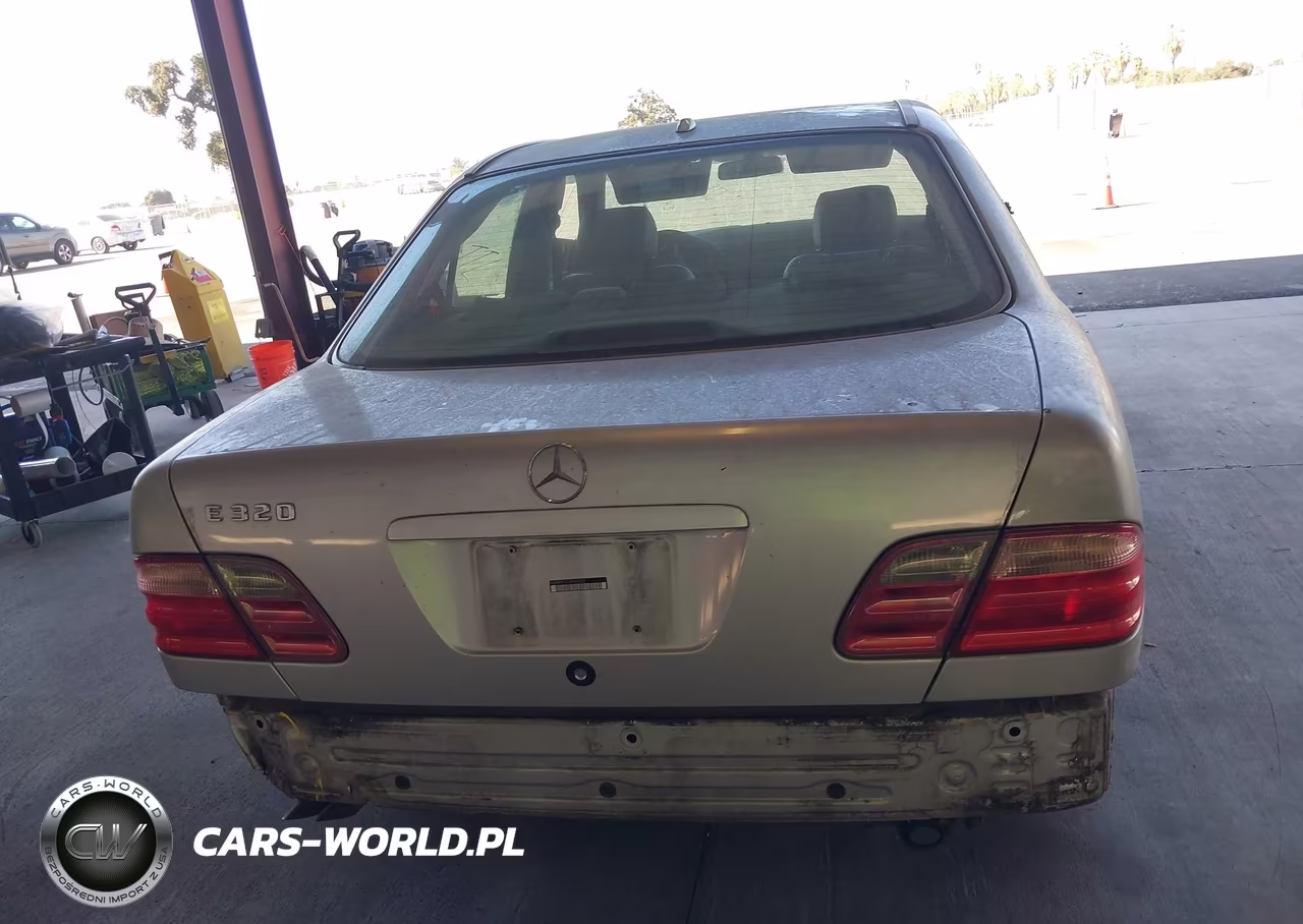 2002 Mercedes-Benz E 320 Special Edition VIN:WDBJF65J72B443307 - 17
