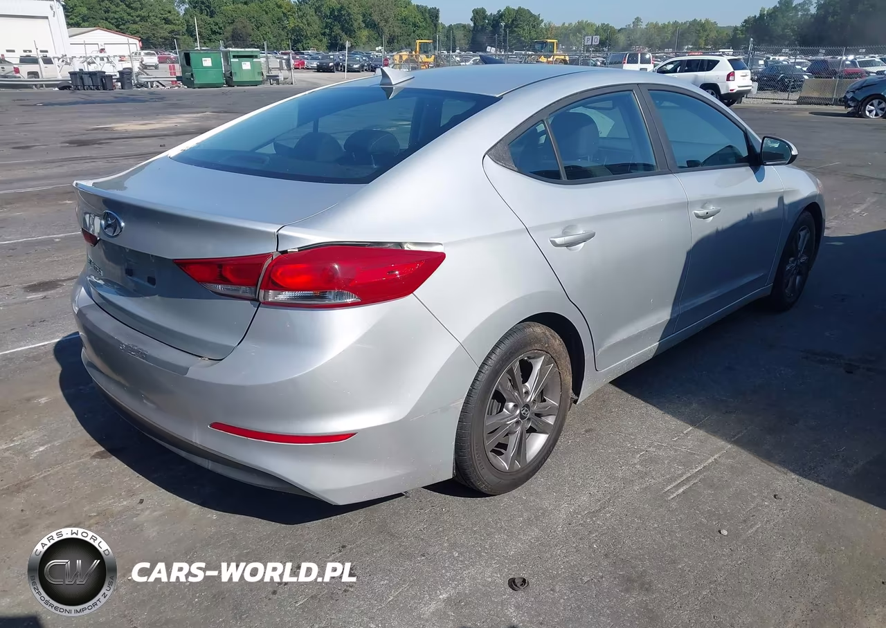 2017 Hyundai Elantra Value Edition VIN:5NPD84LFXHH183617 - 4