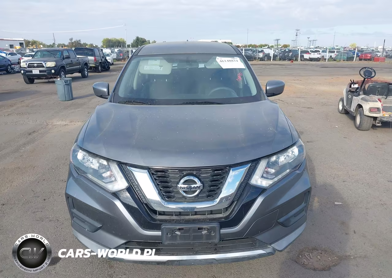 2017 Nissan Rogue S VIN:KNMAT2MV6HP565305 - 12