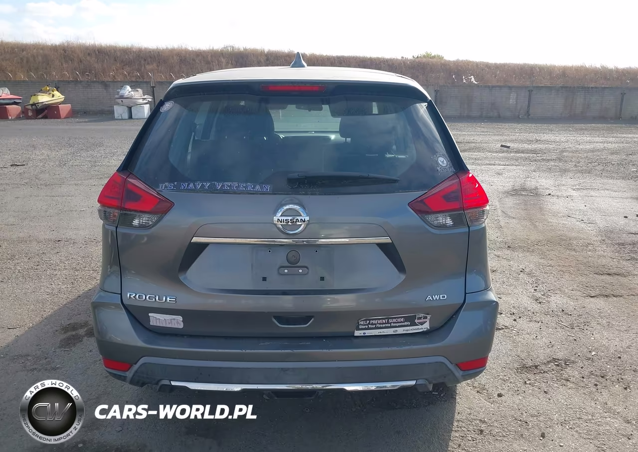 2017 Nissan Rogue S VIN:KNMAT2MV6HP565305 - 16